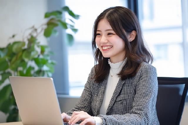 《勉強中の方歓迎》各分野のプロフェッショナルが集まったprofessional group!労務手続・コンサルティング