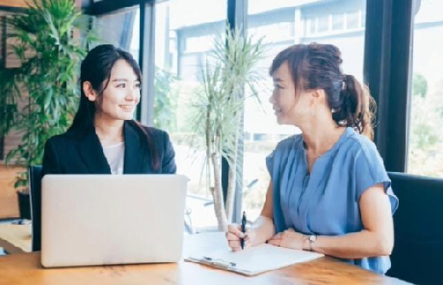 手続き業務~人事労務コンサルティングまで幅広く対応/業務拡大中の社会保険労務士法人/年収500~600万