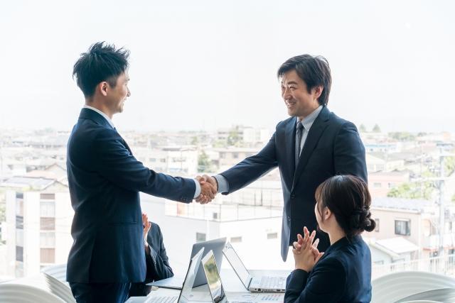 東証プライム上場企業/M&A仲介会社の労務マネージャー/社労士資格者歓迎!