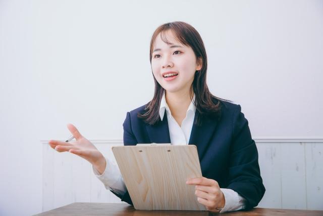 中途採用担当者／国立大学発AIスタートアップ企業／AIを活用した最先端技術で産業のDXを推進／年収～900万