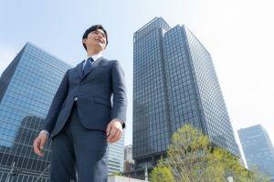 外資系税理士法人／リモートワーク可／フルフレックス／みなし残業なし／年収～1000万