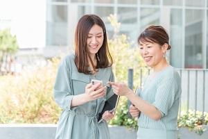 新宿駅から徒歩圏内／フレックスタイム・残業少、女性活躍中！／実務経験者募集